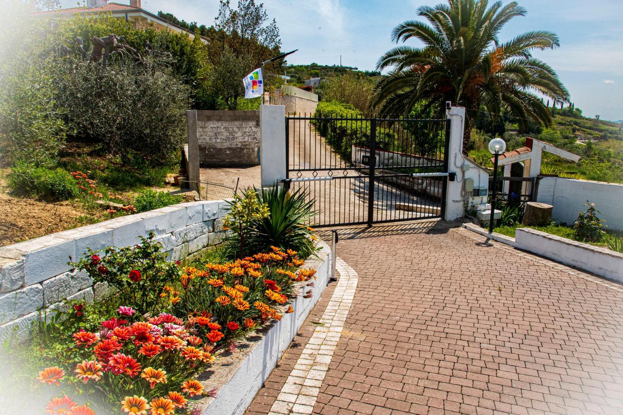 Il Corbezzolo Villa มาเตรา ภายนอก รูปภาพ